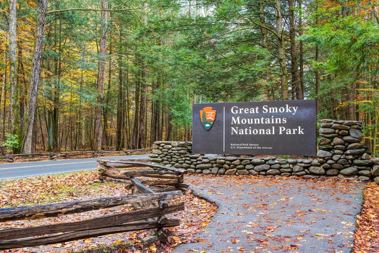 Mountain Charm Villa Gatlinburg Exteriör bild